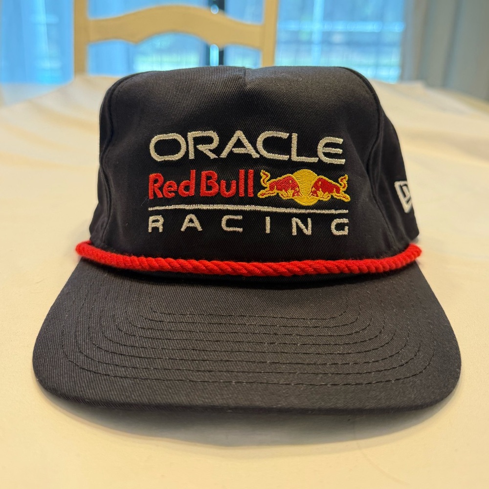 New Era Oracle Red Bull Racing Essential Navy Golfer
